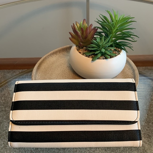 Kut from the Kloth Handbags - Kut from the Cloth Black & White Striped Wallet